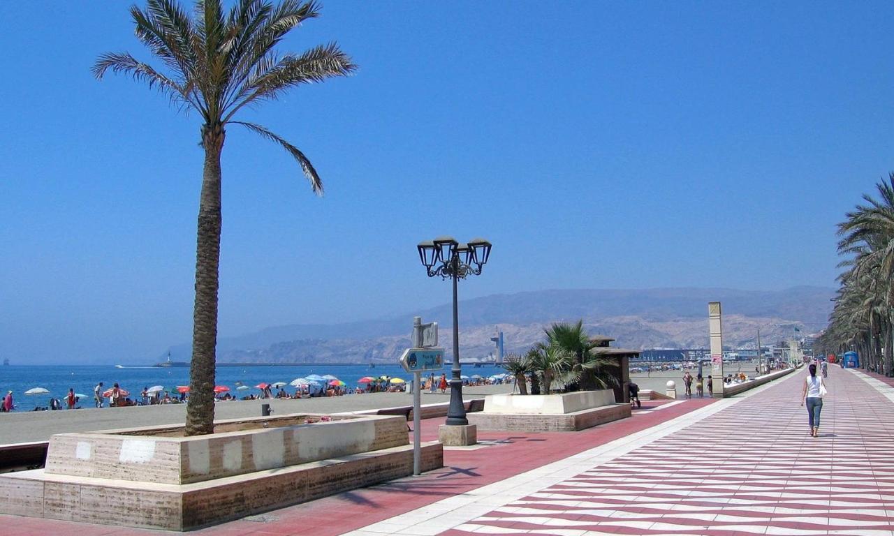 Apartamento En Paseo Maritimo المرية المظهر الخارجي الصورة