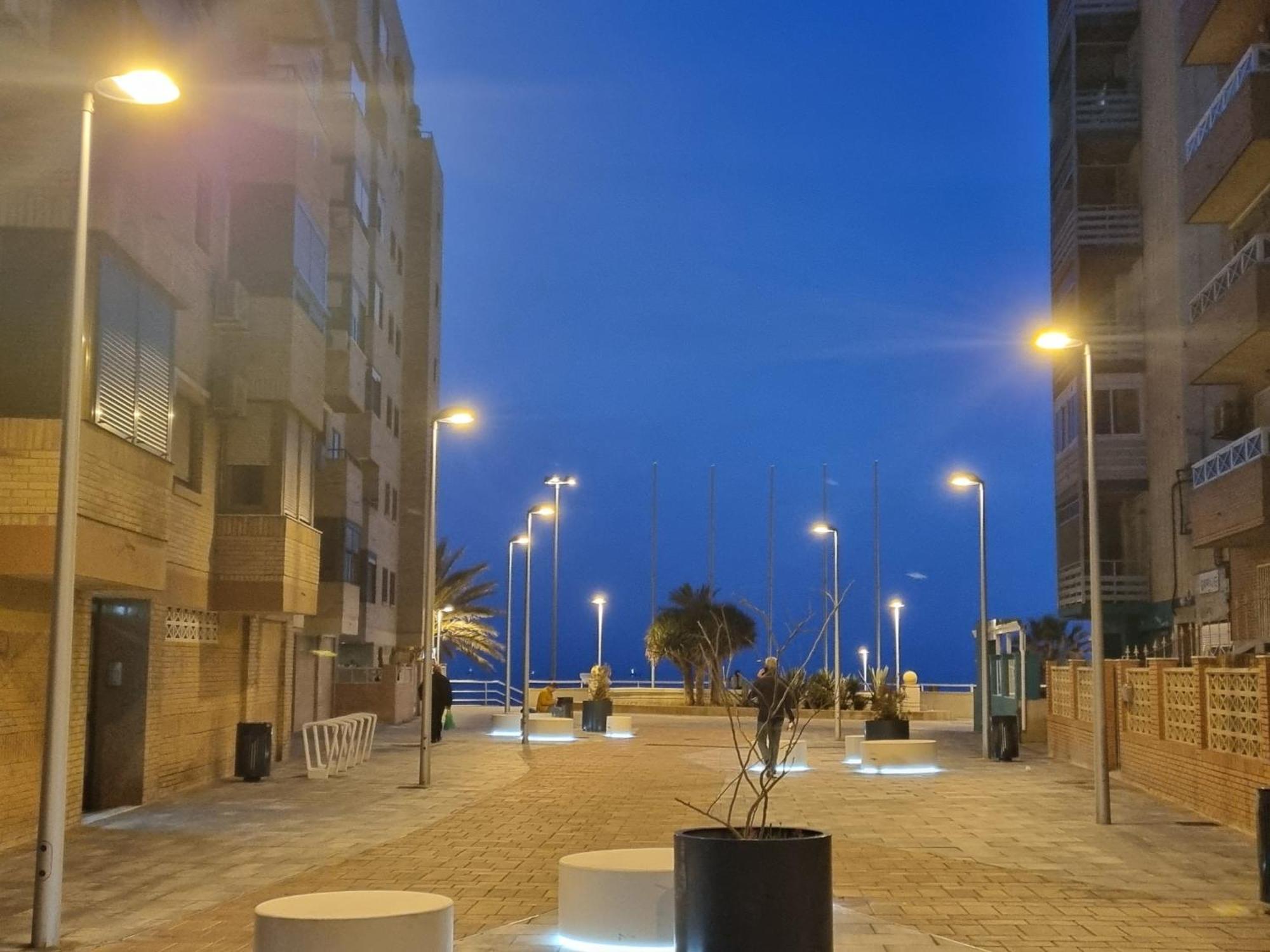 Apartamento En Paseo Maritimo المرية المظهر الخارجي الصورة